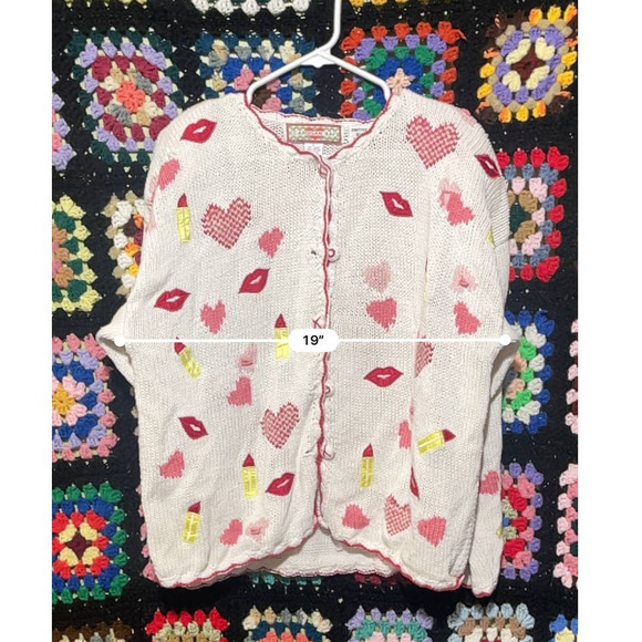 Vintage Valentines Cardigan Bay Hand Knit Cardigan Hearts Lips Applique Large - Picture 4 of 5